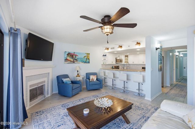 1518 S Lake Park Boulevard 4b, Carolina Beach, NC 28428