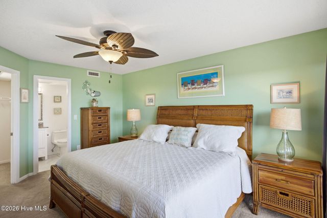 1518 S Lake Park Boulevard 4b, Carolina Beach, NC 28428
