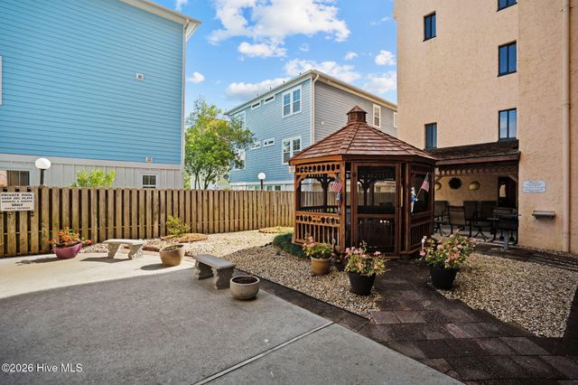 1518 S Lake Park Boulevard 4b, Carolina Beach, NC 28428