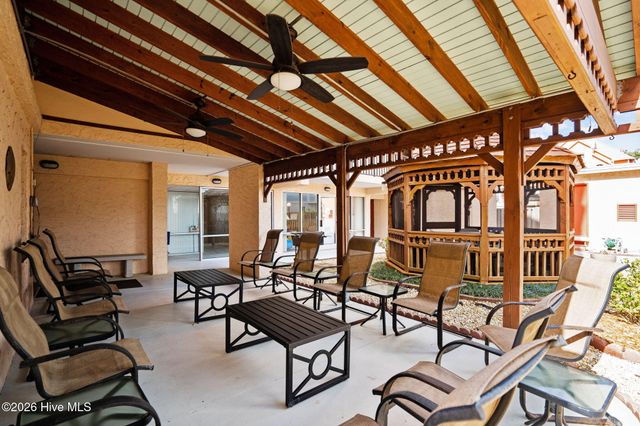 1518 S Lake Park Boulevard 4b, Carolina Beach, NC 28428