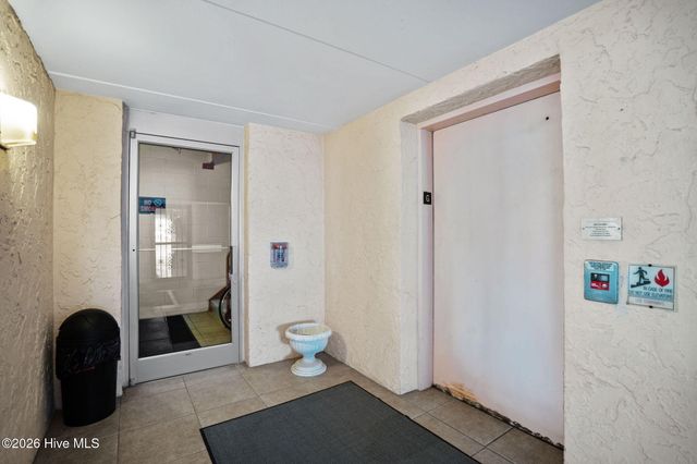 1518 S Lake Park Boulevard 4b, Carolina Beach, NC 28428