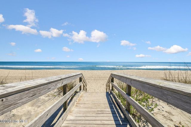 1518 S Lake Park Boulevard 4b, Carolina Beach, NC 28428