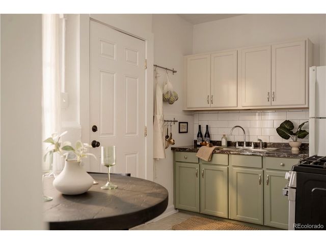 2338 Clay St, Denver, CO 80211