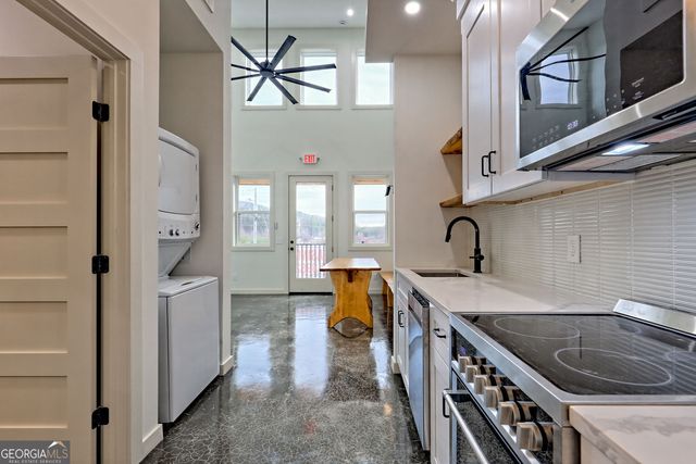 21 Valley Street 5, Clayton, GA 30525