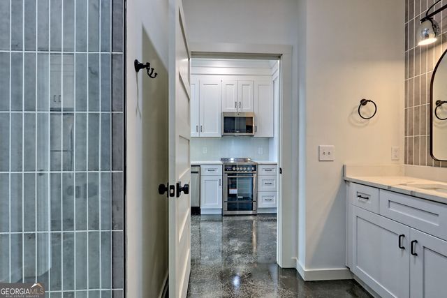 21 Valley Street 5, Clayton, GA 30525