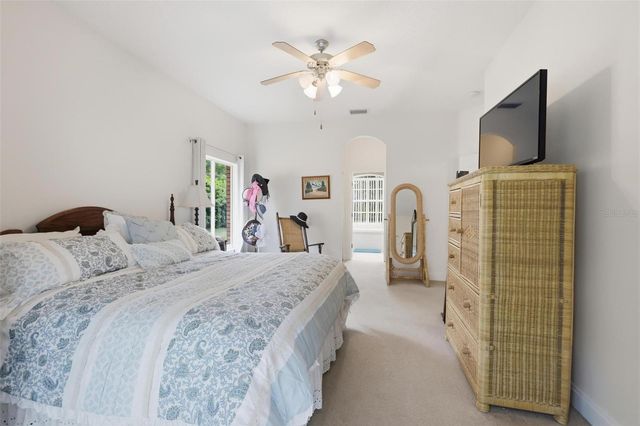 1661 WONDERING OAK LANE, Deland, FL 32720