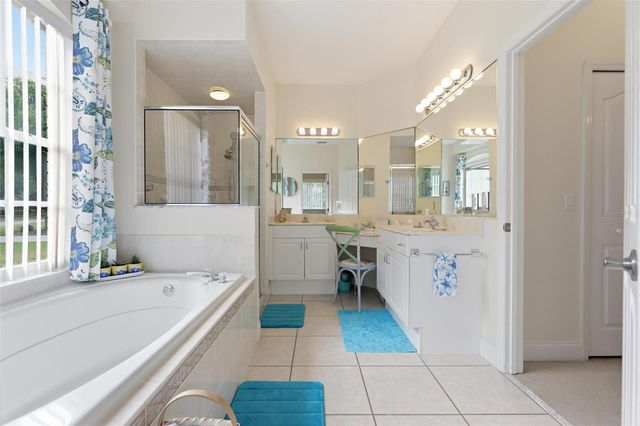 1661 WONDERING OAK LANE, Deland, FL 32720