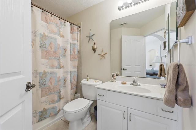 1661 WONDERING OAK LANE, Deland, FL 32720