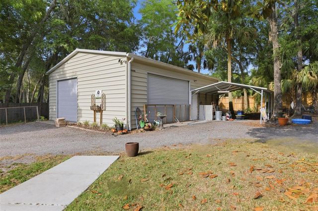 1661 WONDERING OAK LANE, Deland, FL 32720