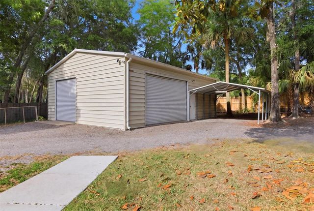 1661 WONDERING OAK LANE, Deland, FL 32720