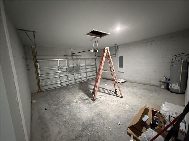 221 W EUCLID AVENUE, Deland, FL 32720