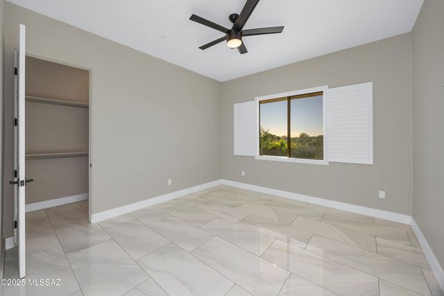 10355 N La Cholla Boulevard, Oro Valley, AZ 85742