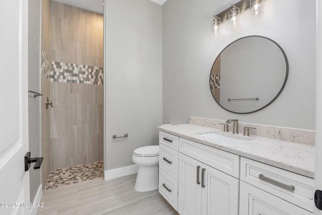 10355 N La Cholla Boulevard, Oro Valley, AZ 85742