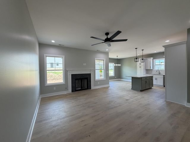 173 Watercrest Way, Georgetown, KY 40324