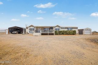 22417 W DOVE VALLEY Road, Wittmann, AZ 85361