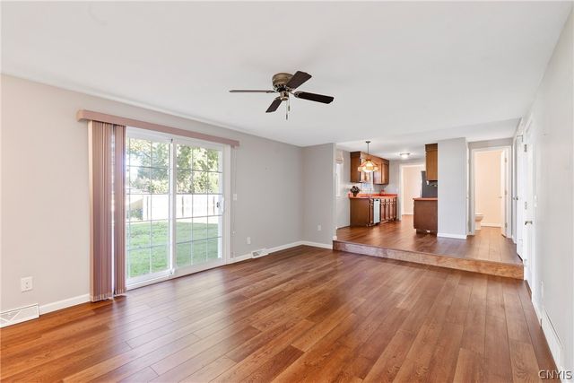 5006 Harvest Lane, Clay, NY 13088