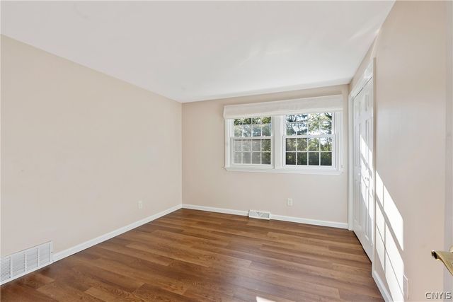 5006 Harvest Lane, Clay, NY 13088