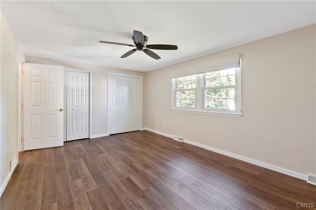 5006 Harvest Lane, Clay, NY 13088
