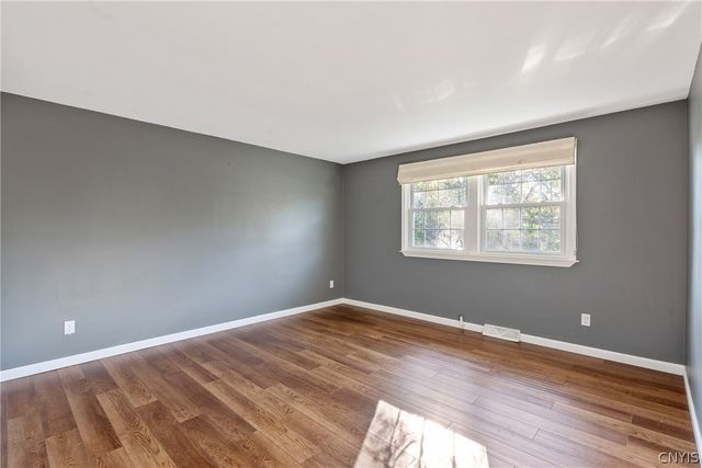 5006 Harvest Lane, Clay, NY 13088