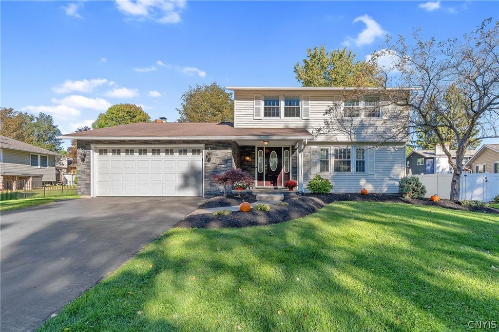 5006 Harvest Lane, Clay, NY 13088