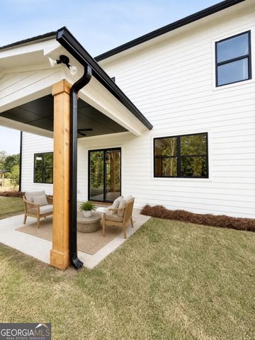 790 Ferguson Place, Dallas, GA 30132