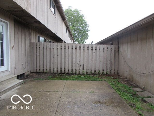 8123 E 20th Street, Indianapolis, IN 46219