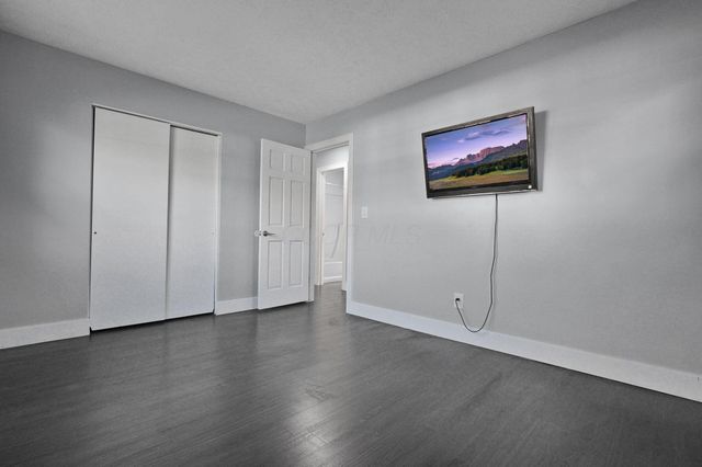 282 River Forest Road, Pataskala, OH 43062