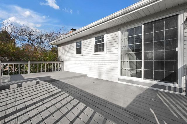 282 River Forest Road, Pataskala, OH 43062