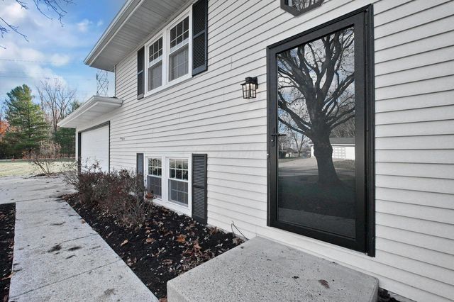 282 River Forest Road, Pataskala, OH 43062