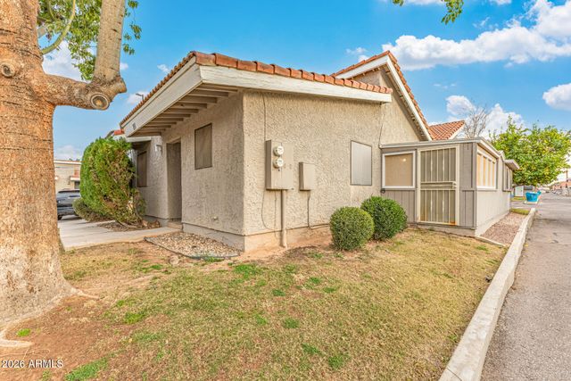 413 E CULLUMBER Avenue B, Gilbert, AZ 85234