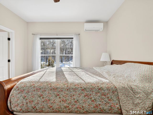 13 Henry Drive 13, Plainfield, CT 06354