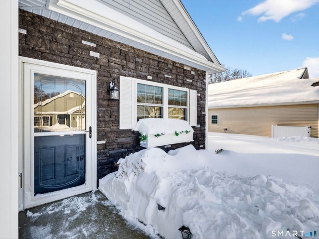 13 Henry Drive 13, Plainfield, CT 06354