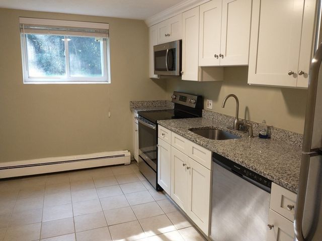 41 Westgate 1, Boston, MA 02467