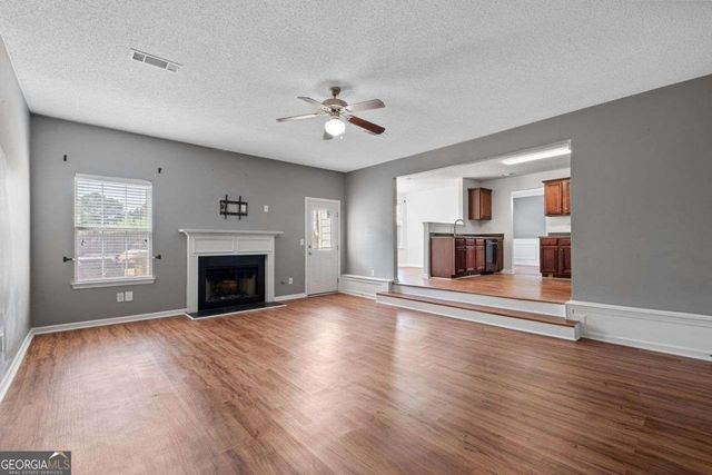 1027 WINDING WOODS Trail, Conyers, GA 30012