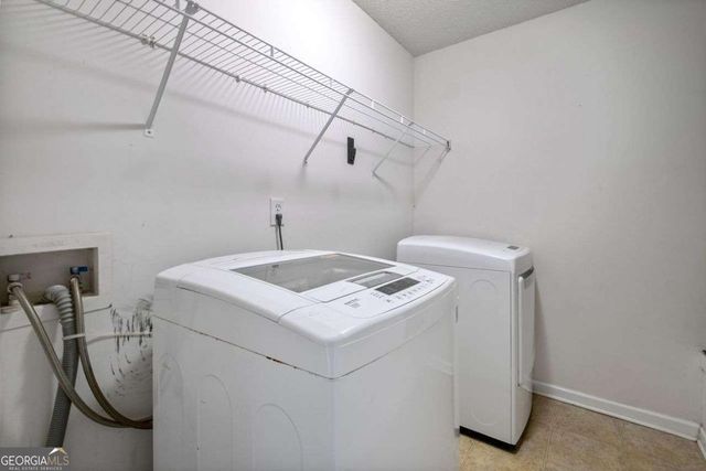 1027 WINDING WOODS Trail, Conyers, GA 30012