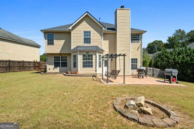 1027 WINDING WOODS Trail, Conyers, GA 30012