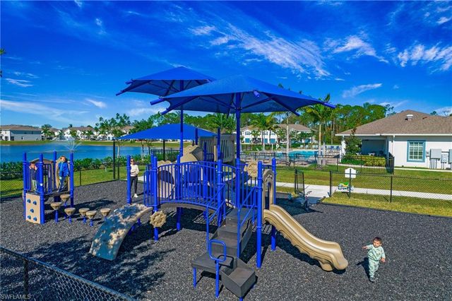 15100 Wildflower CIR, Naples, FL 34119