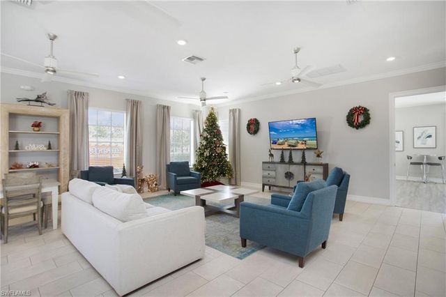 15100 Wildflower CIR, Naples, FL 34119