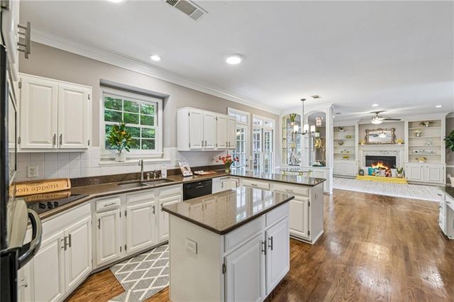 6844 Wynbrooke Cove, Stone Mountain, GA 30087