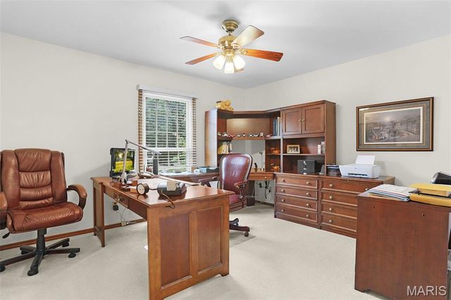 5812 Cataumet Court, St Louis, MO 63128
