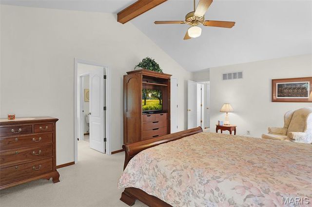 5812 Cataumet Court, St Louis, MO 63128