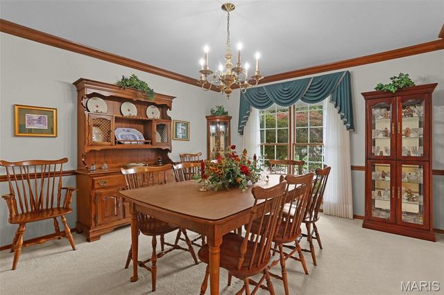 5812 Cataumet Court, St Louis, MO 63128