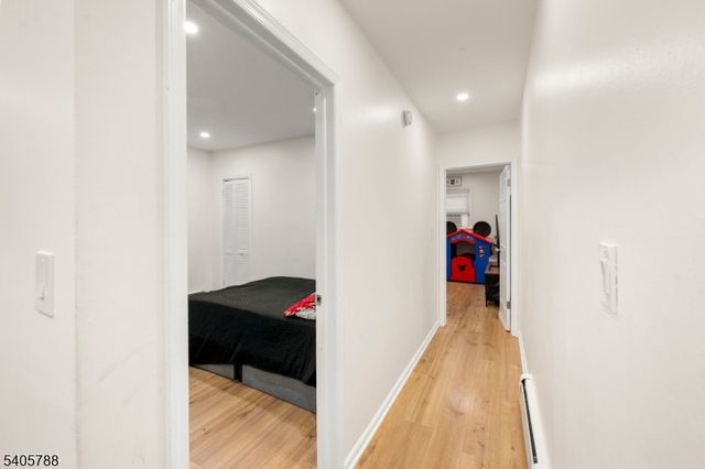 202 Devon St, Kearny Town, NJ 07032