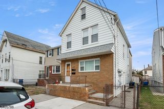 202 Devon St, Kearny Town, NJ 07032