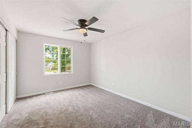 15693 Dresden Lake Court, Chesterfield, MO 63017