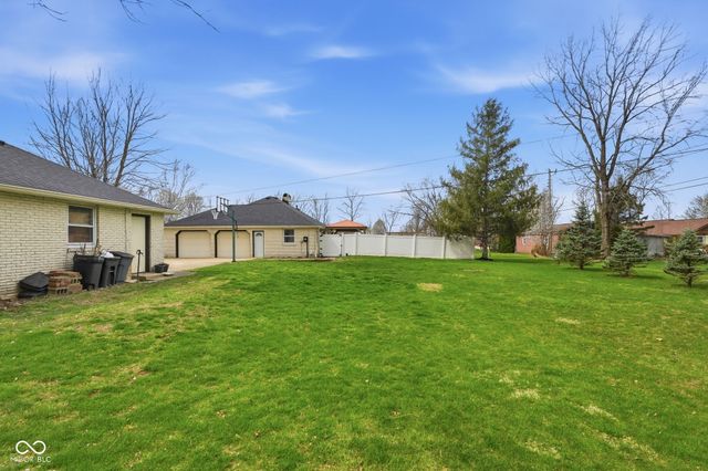 114 Ladino Lane, Pendleton, IN 46064