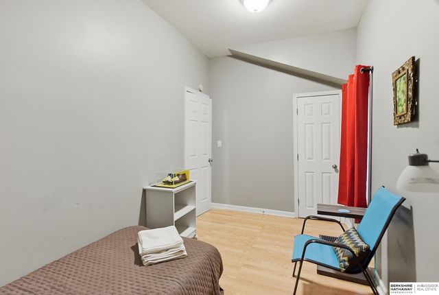 2924 Dupont Street, Omaha, NE 68105