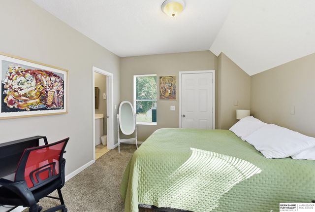 2924 Dupont Street, Omaha, NE 68105