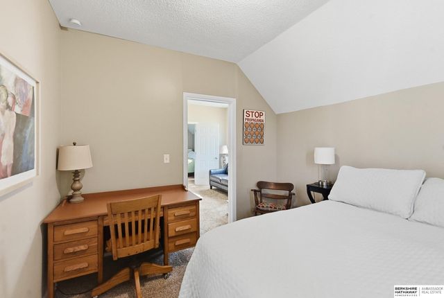 2924 Dupont Street, Omaha, NE 68105
