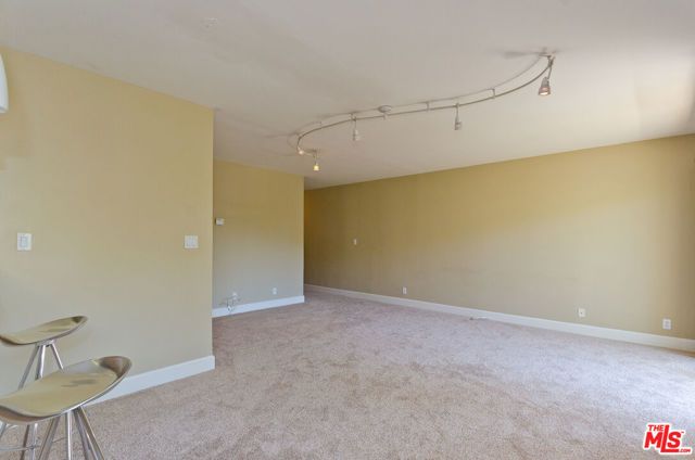 10982 ROEBLING Avenue 461, Los Angeles, CA 90024